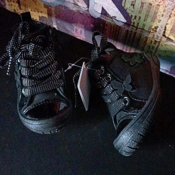 Chaussures bébé neuve étiquetter 💐