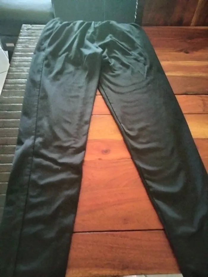 Jogging adidas uni noir en 15/16 ans - photo numéro 5