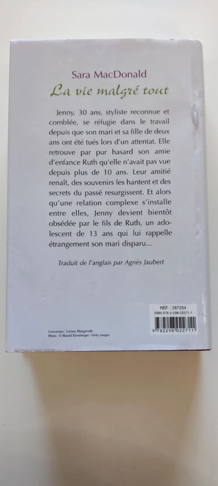La vie malgré tout de Sara Macdonald - photo numéro 2