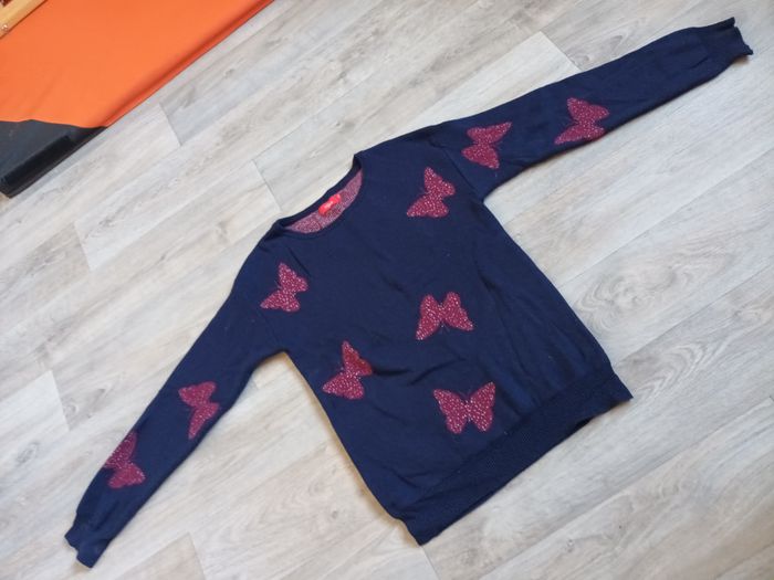 pull marine fille 10 ans hiver motif papillon presque neuf