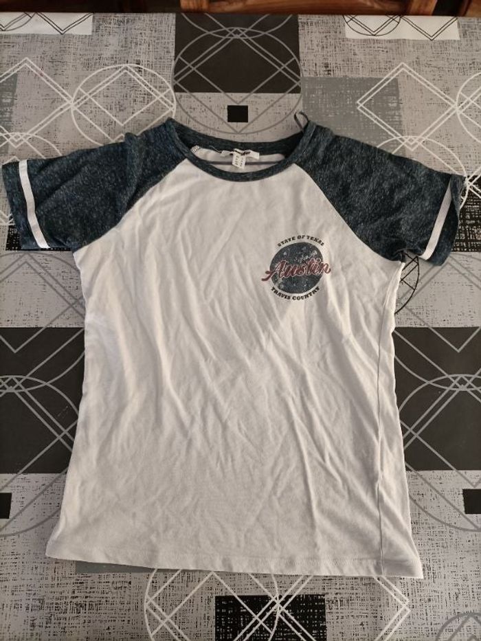 Tee shirt