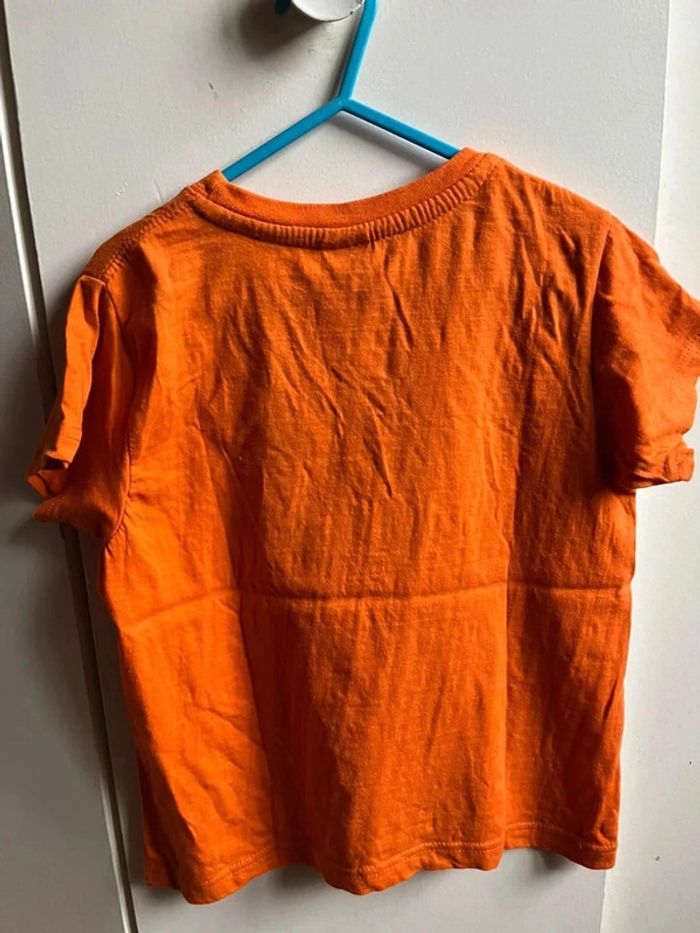 T shirt orange taille 6 ans - photo numéro 2