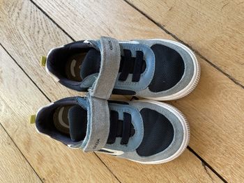 Baskets  GEOX, pointure 26.