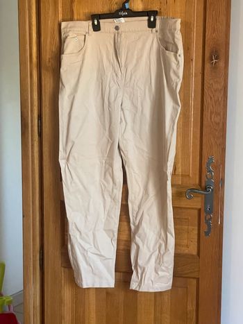 Pantalon/court beige