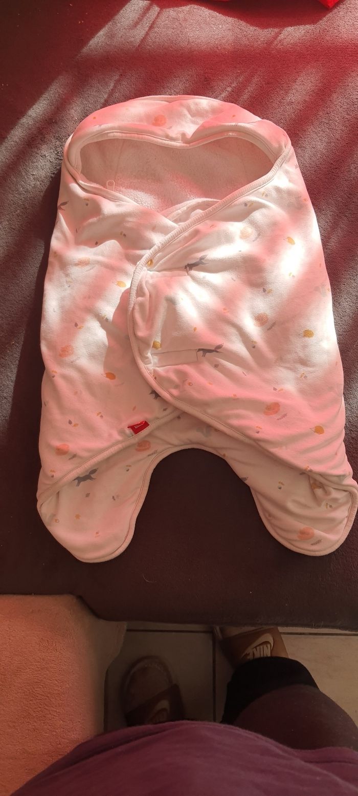 Nid d'ange Babynomade Red Castle