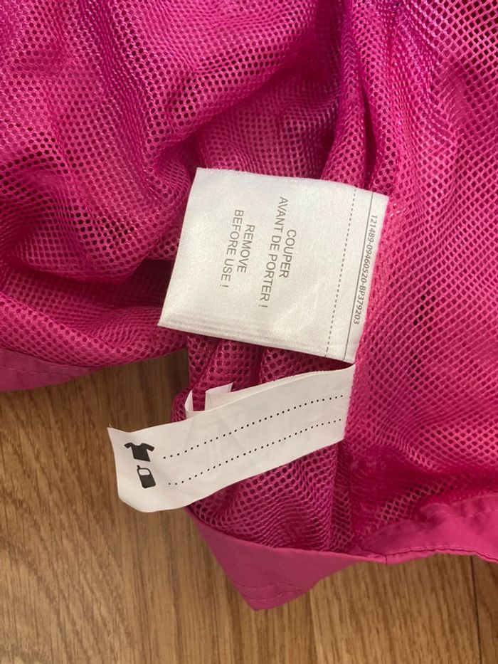 Veste coupe vent fille 10-12 ans neuve jamais portée de marque U - photo numéro 8
