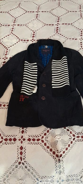 Veste velours et une écharpe offerte