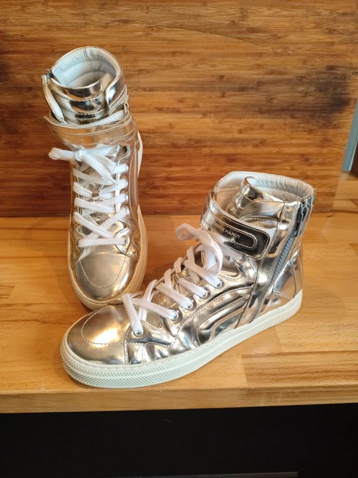 Pierre Hardy cuir