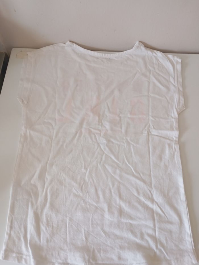 Tee-shirt manches courtes. 10 ans . Coton blanc . Écritures saumon et rouge . Gémo. État neuf - photo numéro 6