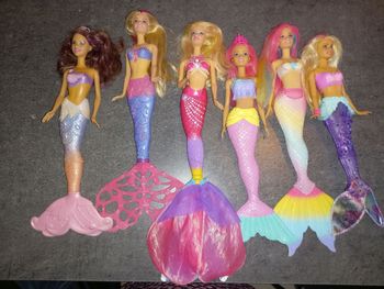 Lot barbies sirènes