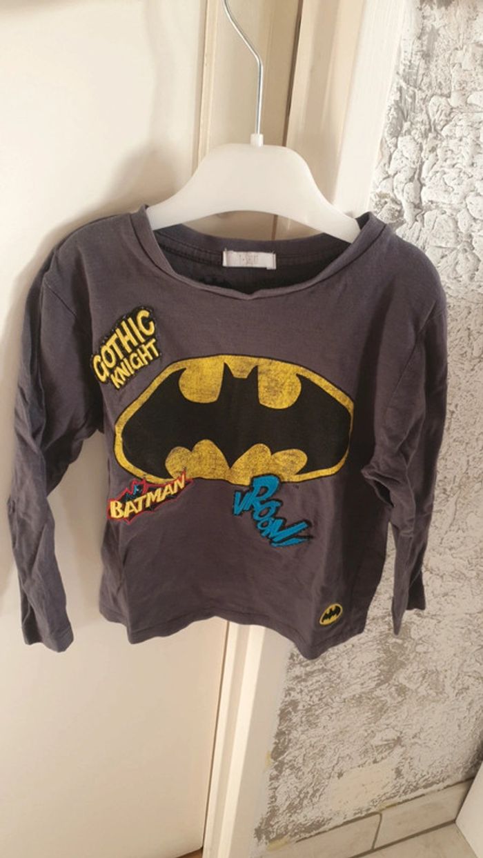 T shirt batman manches longues 3-4 ans