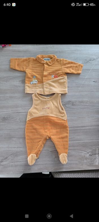 Ensemble taille 1 mois