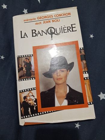 Livre (131) 📚 La banquière