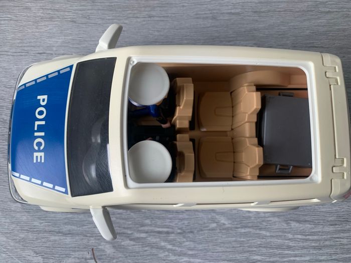 Voiture de police Playmobil (Plus de son) - photo numéro 6