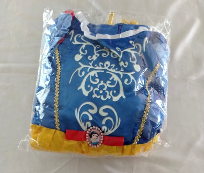 Déguisement princesse blanche neige 5ans - photo numéro 7