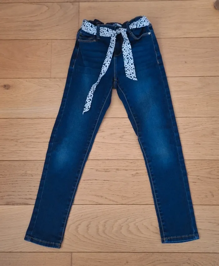 Pantalon skinny ceinturé okaidi 9 ans