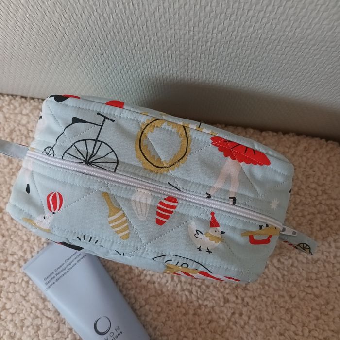 Trousse toilette enfants thème cirque 🎪 - photo numéro 5
