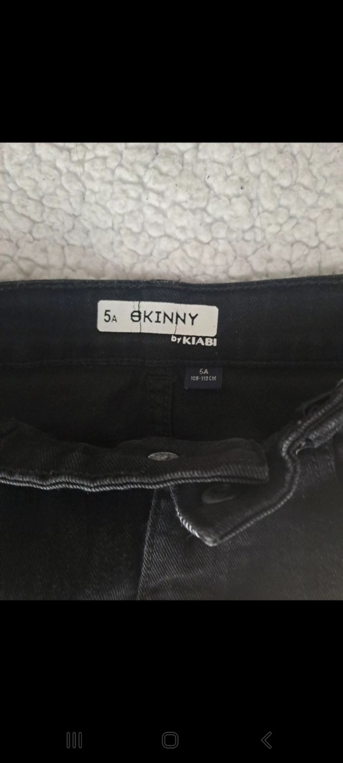 Pantalon noir - photo numéro 3