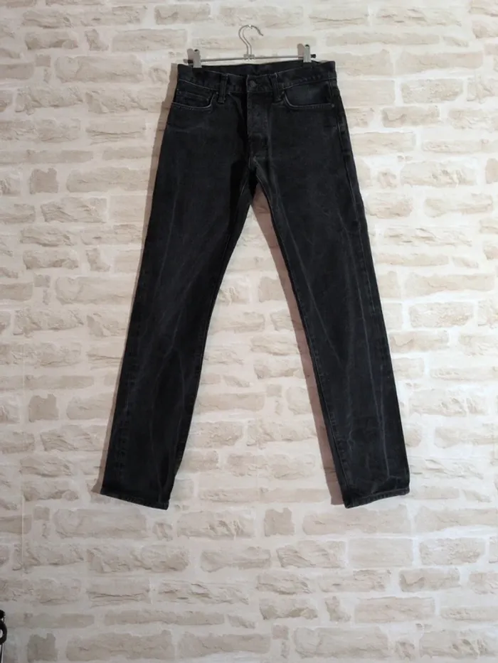 Jean noir Carhartt – Taille 36