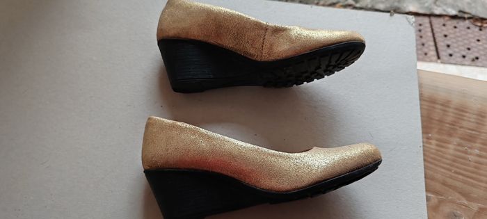 Chaussures compensées dorées femme cuir - photo numéro 4