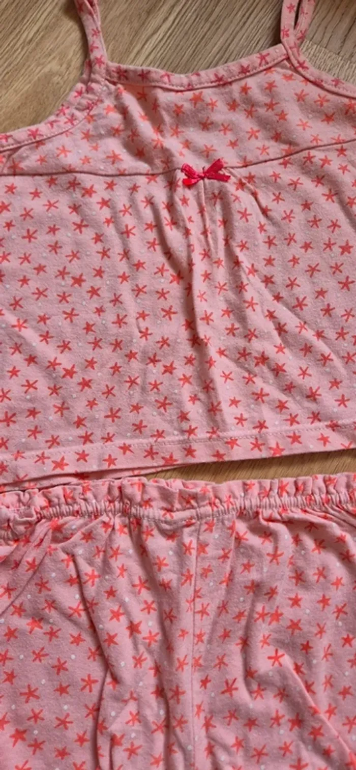 Lot de vêtements, robe, short, débardeur - photo numéro 4