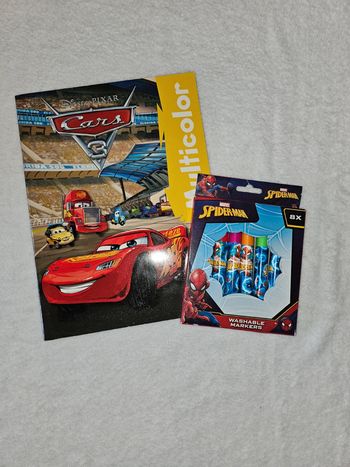 Coloriage et feutres