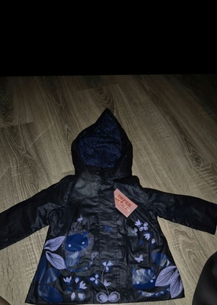 Veste imperméable etiquette