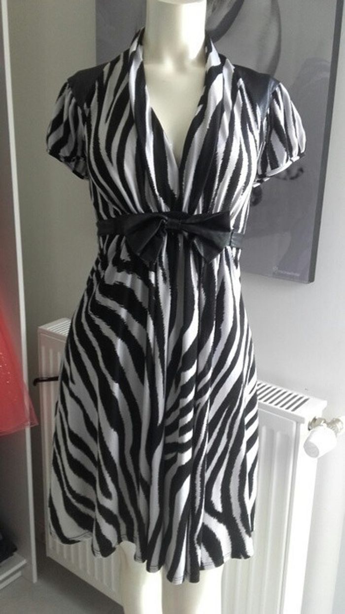 Robe zebree Morgan état neuf - photo numéro 4