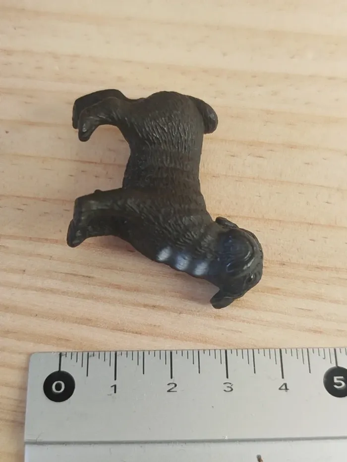 Schleich chien noir Pékinois carlin Figurine animal domestique - photo numéro 5