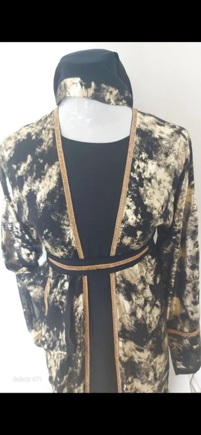 Kimono caftan doré événement neuf - photo numéro 5