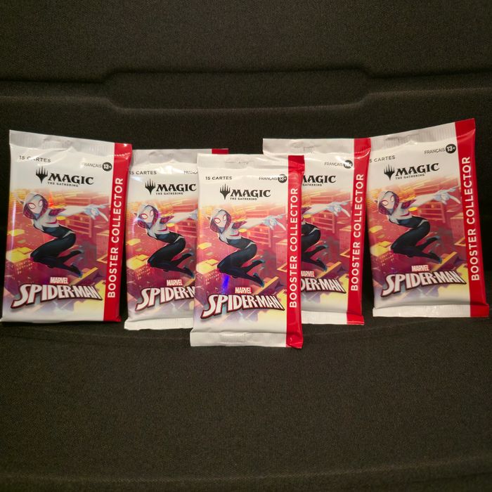 Lot de 5 Boosters Collector Spider-Man Magic The Gathering Français