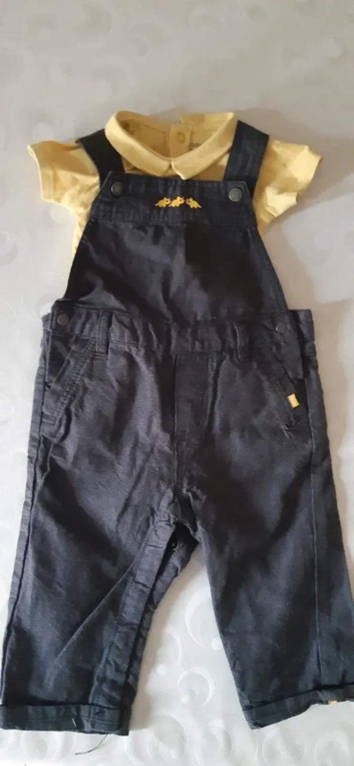 Ensemble salopette et tee shirt 6 mois Obaibi