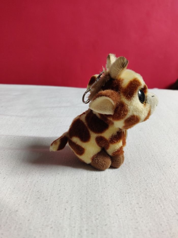 Petite peluche Ty girafe à mousqueton - photo numéro 2