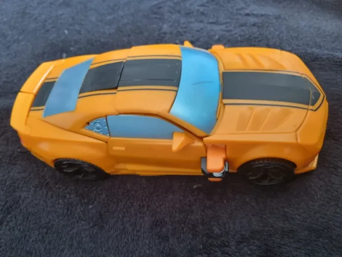Robot Flip & Change, Bumblebee, Transformers - photo numéro 9