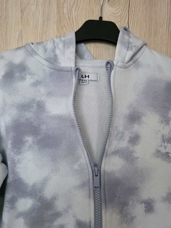 ENSEMBLE JOGGING À CAPUCHE GARÇON 👦 MARQUE LA HALLE - photo numéro 3