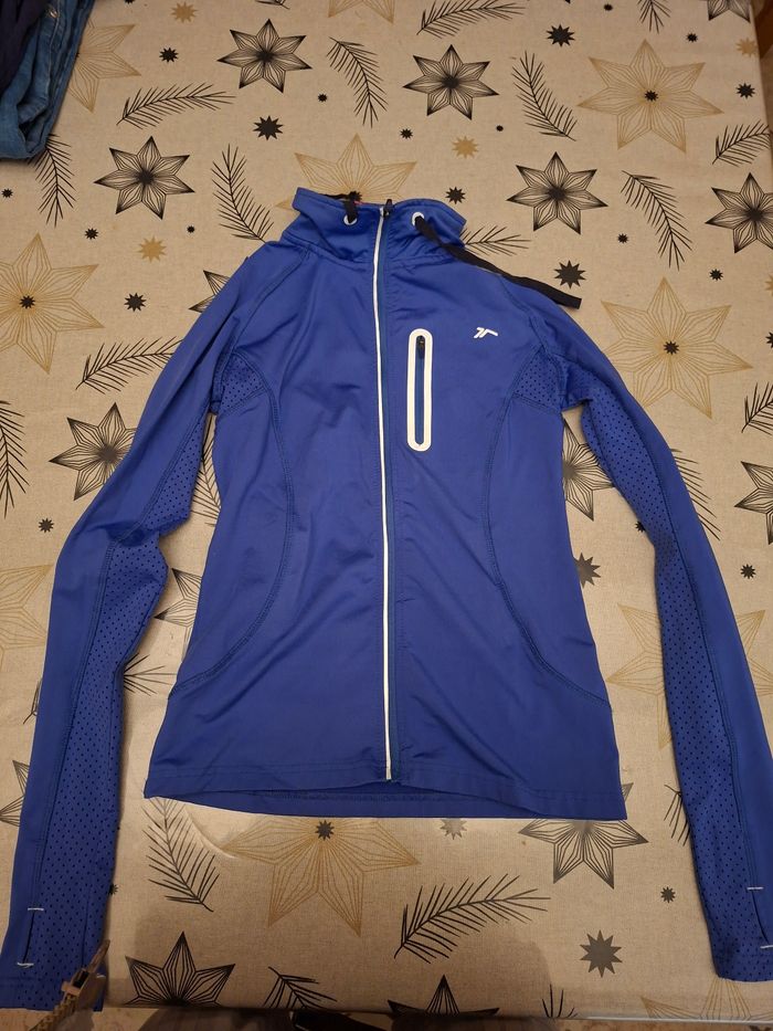 Veste sport - photo numéro 2