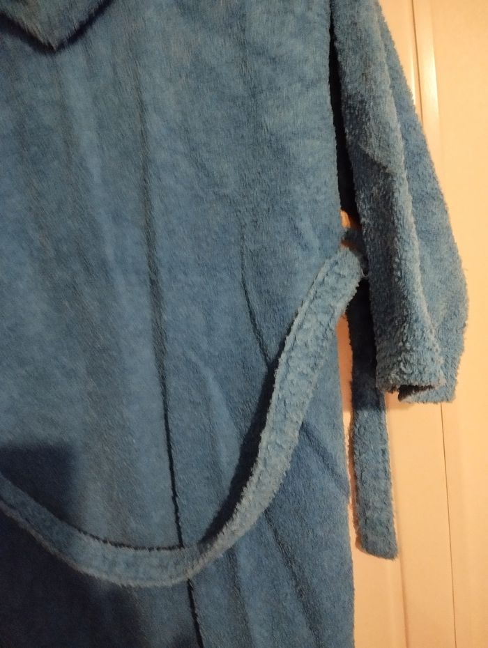 Peignoir de bain en éponge avec capuche - photo numéro 6