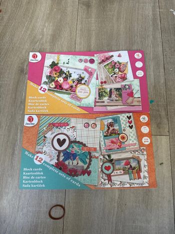 Lot de papier pour faire cartes