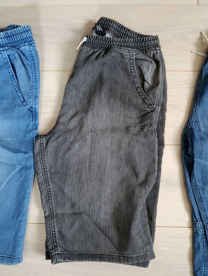 Lot de 4 bermudas en jean garçon taille 14 ans - photo numéro 4