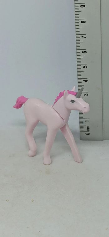 Bébé licorne corne grise playmobil