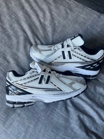 New balance 1906r 
