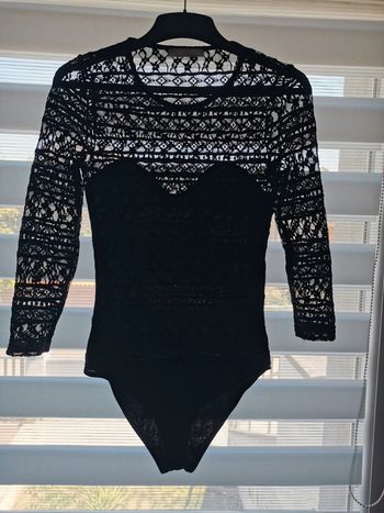 Body Bershka 38