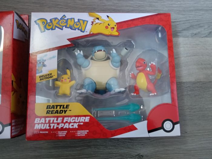 Lot coffrets figurines Pokémon - photo numéro 2