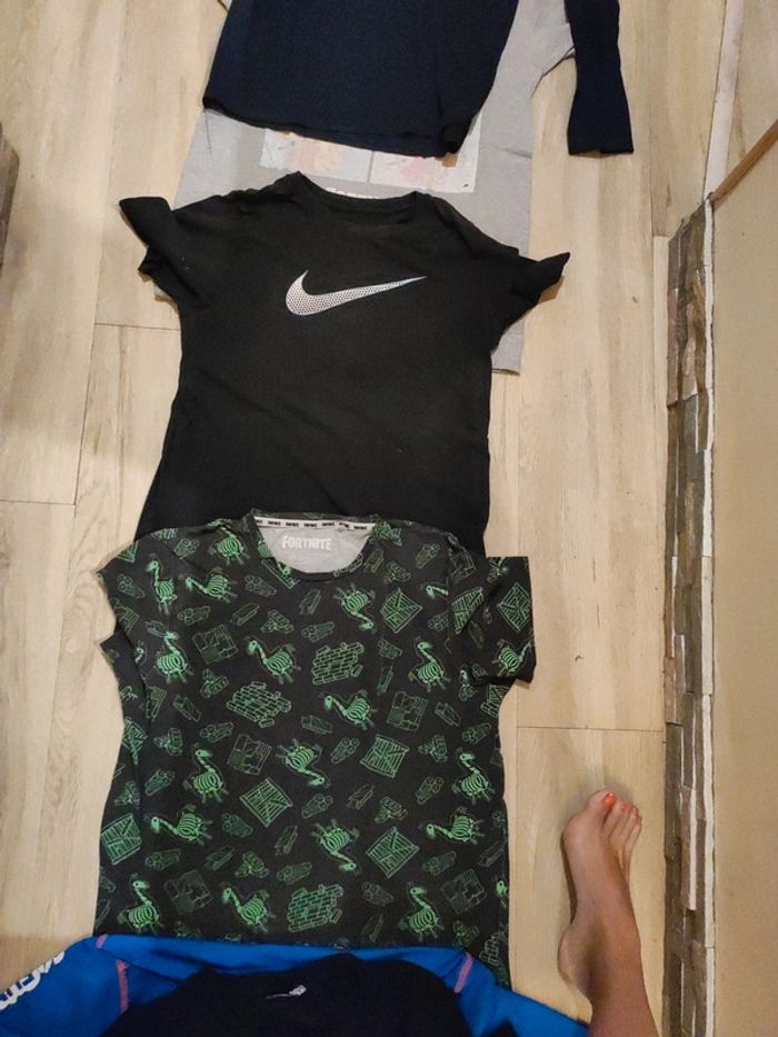 Lot de plusieurs t-shirts 14-16 xs s - photo numéro 7