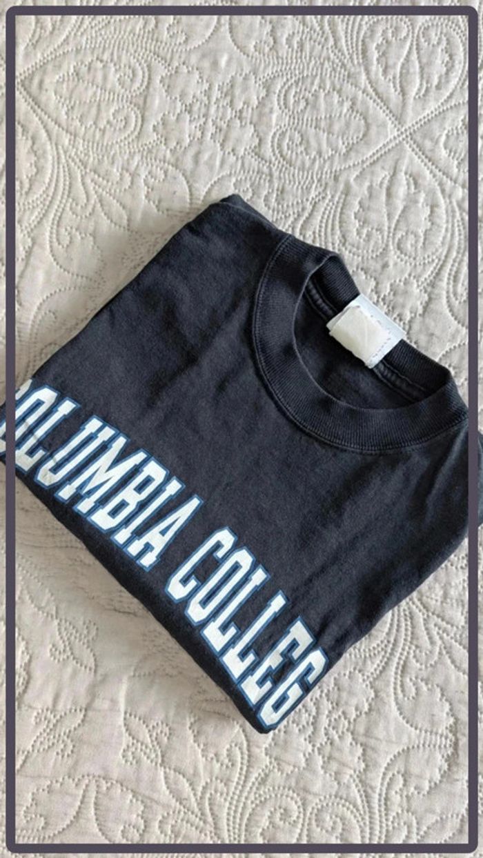 T-shirt Champion "Columbia Collège Chicago" taille M homme noir