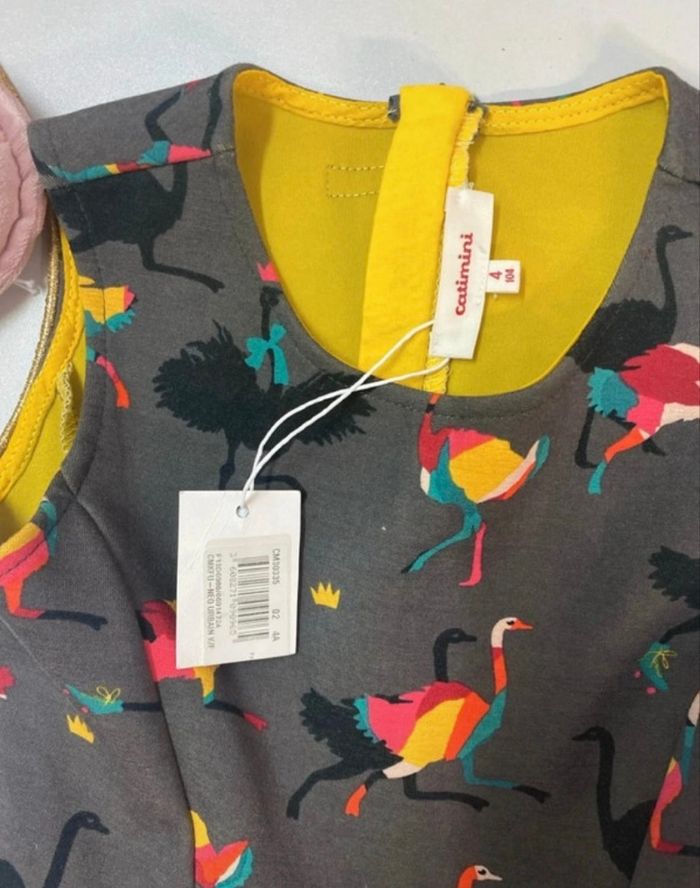 Robe fille - neuf - Catimini - Taille 4 ans - photo numéro 2