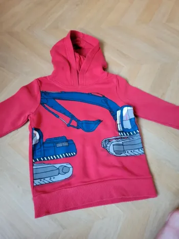 Sweat-shirt capuche rouge