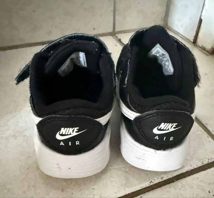 Air Max taille 26 - photo numéro 4