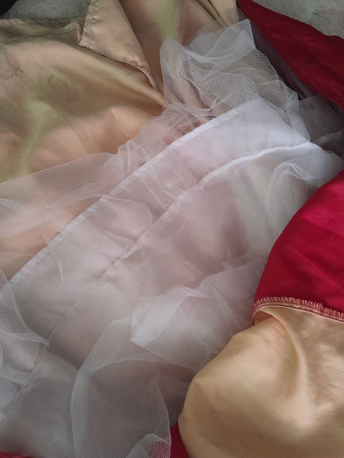 Robe déguisement réversible 5/6a - photo numéro 4