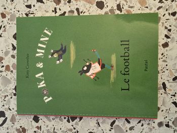 Poka & Mine - le football -